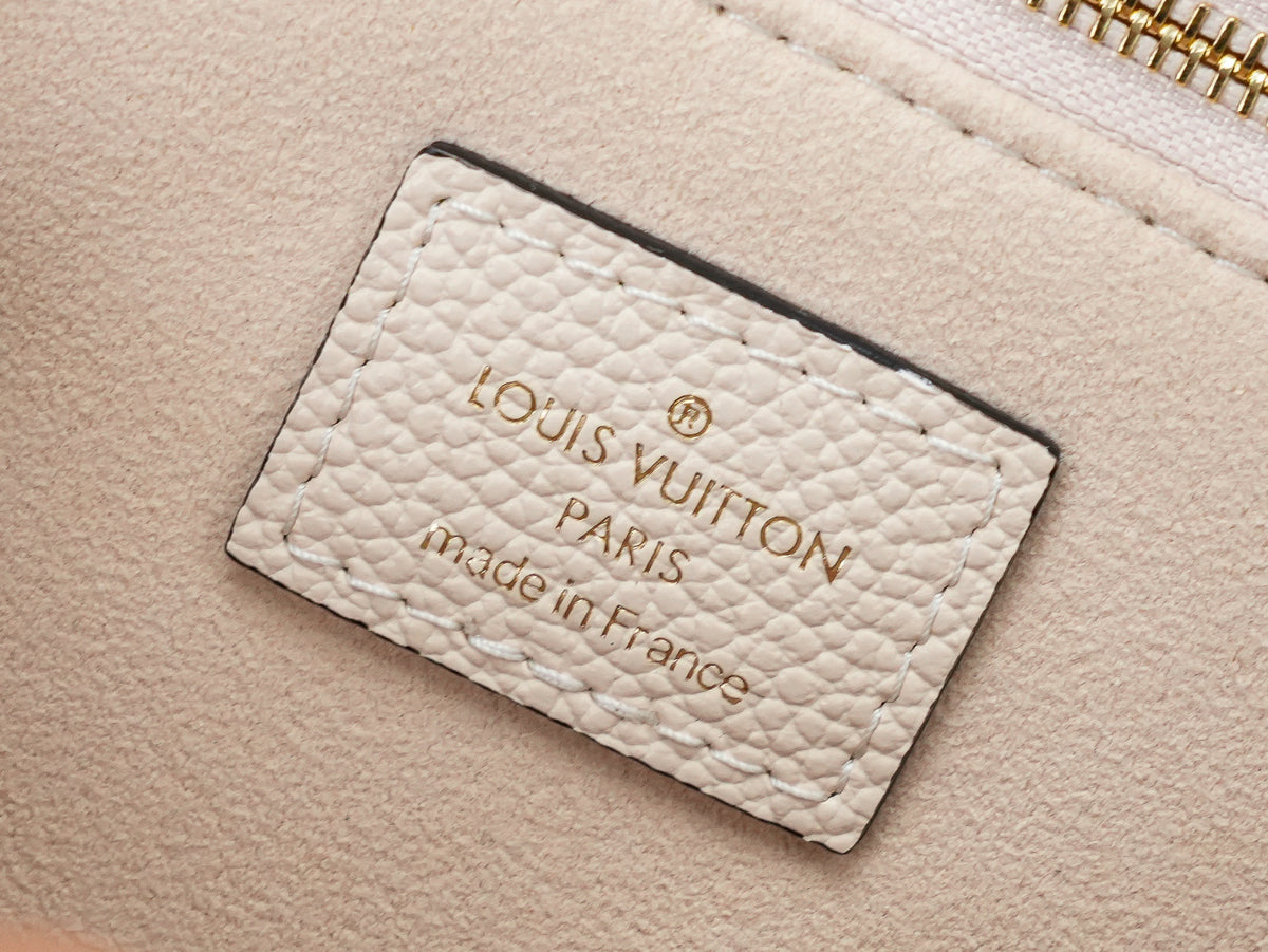 Top-tier Authentic-Grade Quality handbag Size:25.0 x 19.0 x 11.5 cm