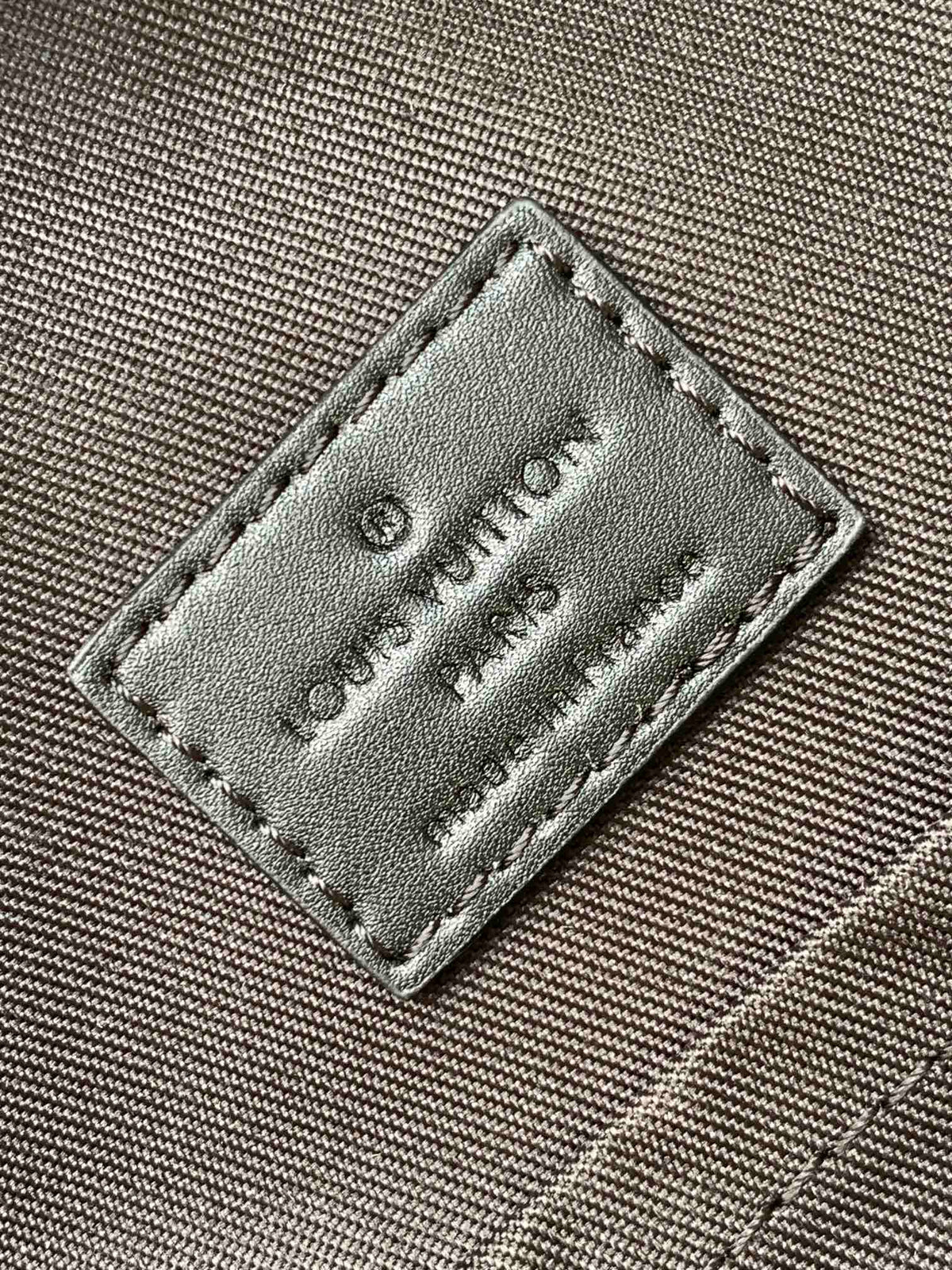 Top-tier Authentic-Grade Quality handbag Size: 32 x 42 x 15 cm