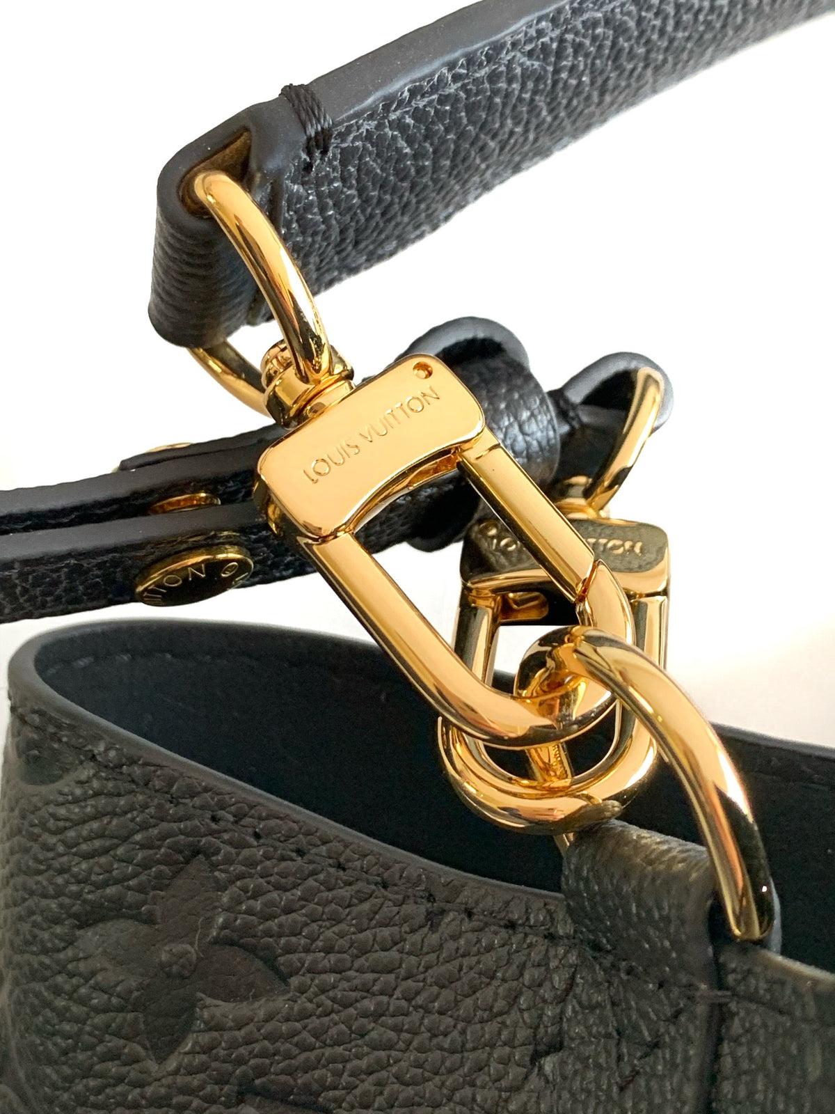 Top-tier Authentic-Grade Quality handbag Size: 26.0 x 26.0 x 17.5 cm