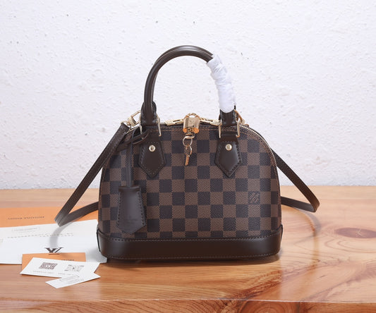 Top-tier Authentic-Grade Quality handbag Size: 23.5 x 17.5 x 11.5 cm