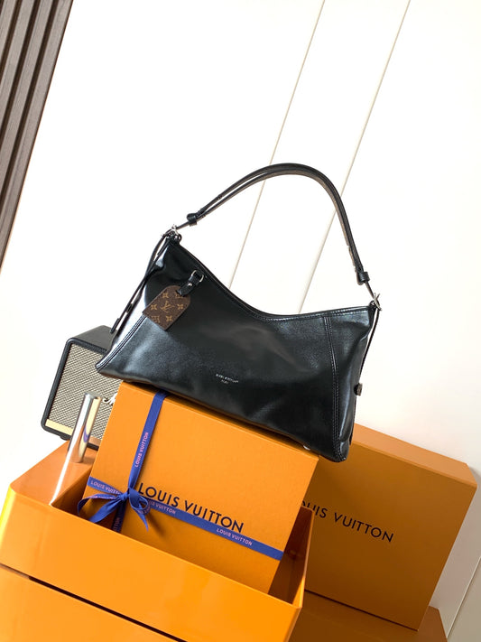 Top-tier Authentic-Grade Quality handbag Size: 20 x 10 x 33.5 cm