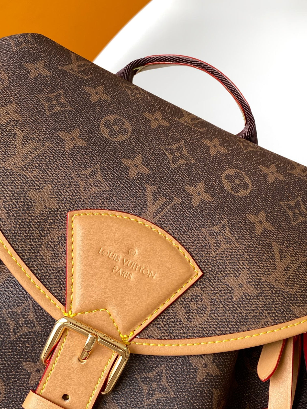 Top-tier Authentic-Grade Quality handbag Size: 32 x 40 x 19 cm