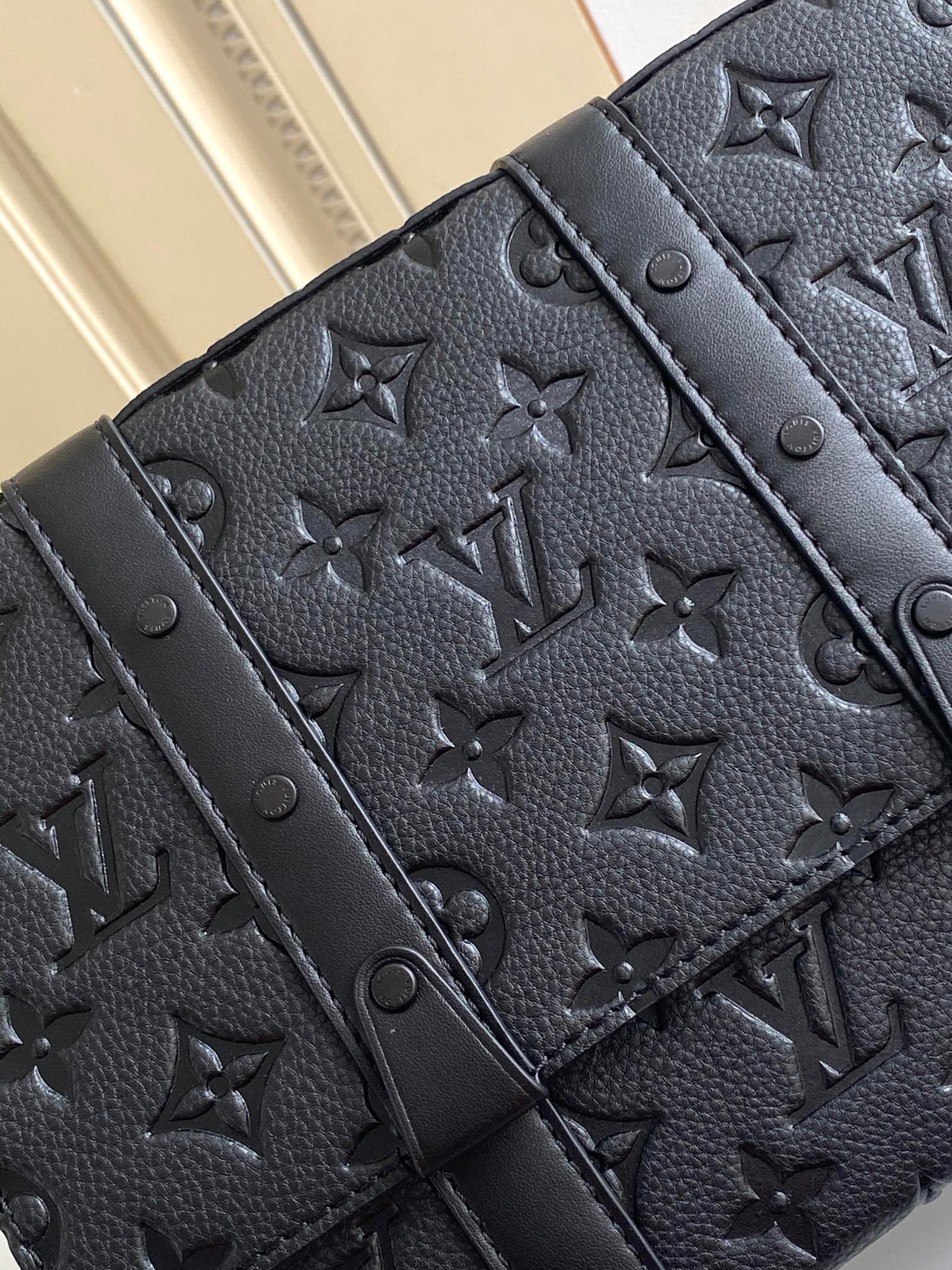 Top-tier Authentic-Grade Quality handbag Size: 24 x 18 x 5.5 cm