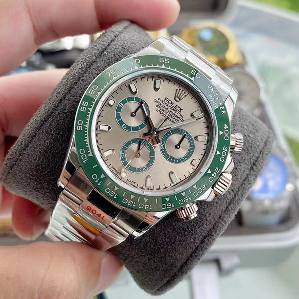 Replica Automatic Watch for Men Cosmograph Daytona 40MM Dial
