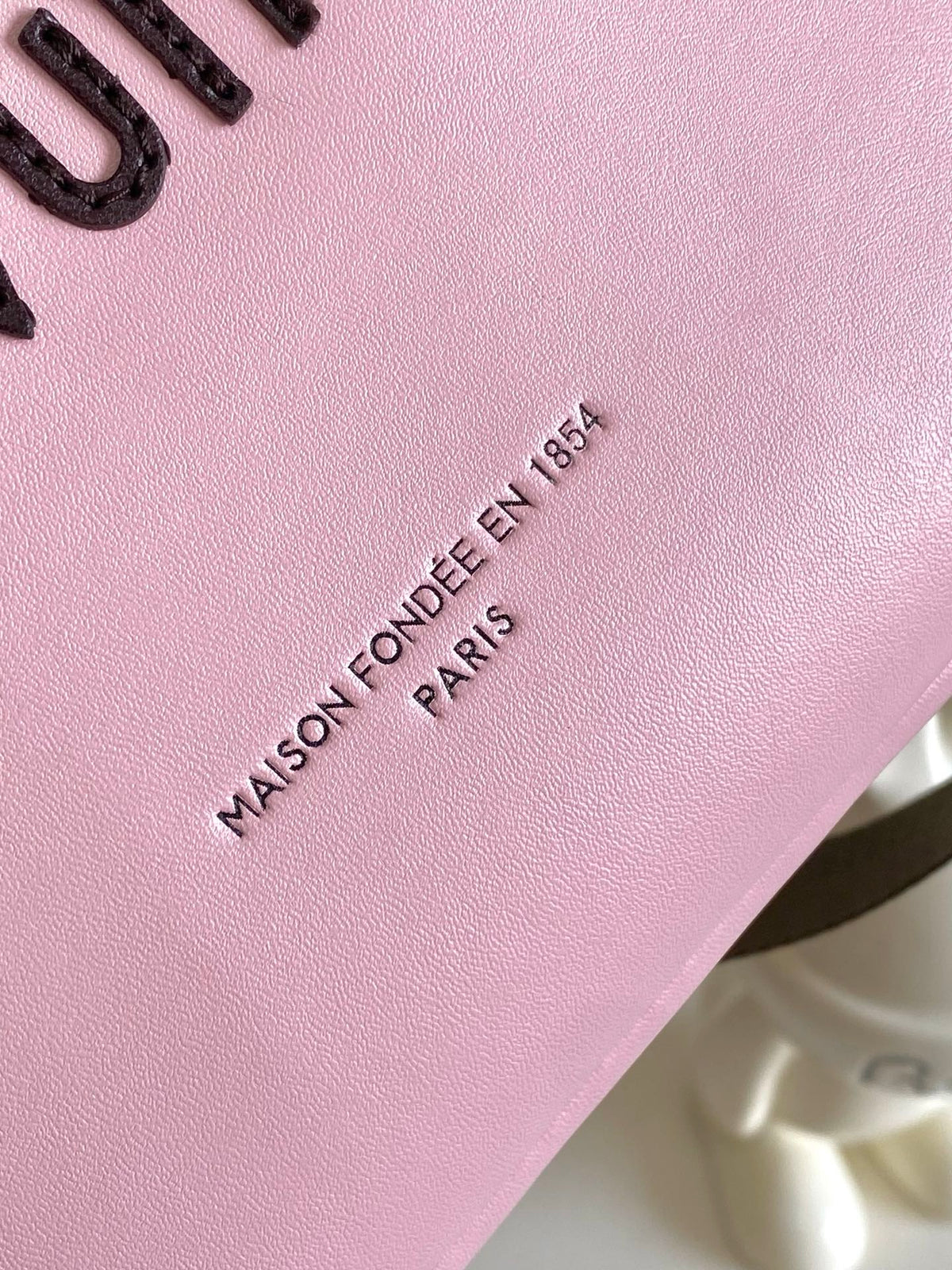 Top-tier Authentic-Grade Quality handbag Size: 25 x 19 x 11 cm