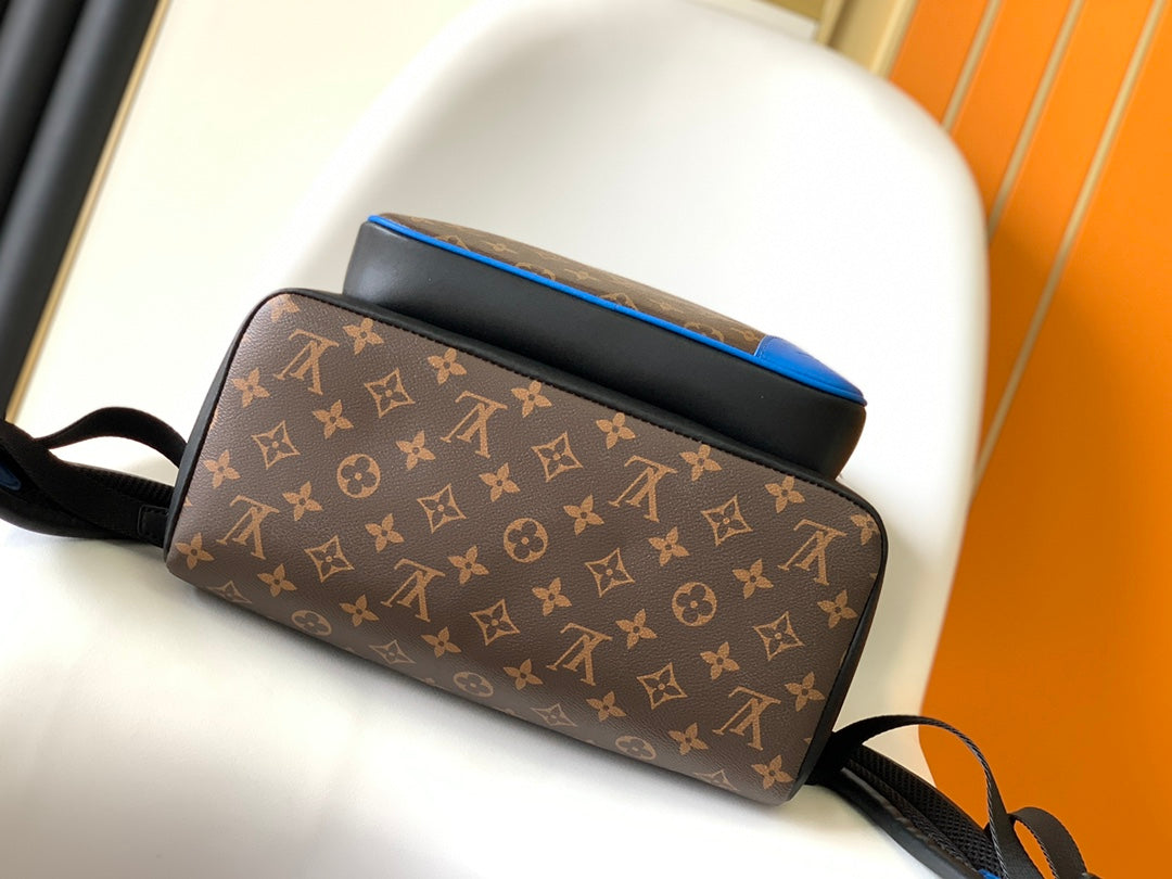 Top-tier Authentic-Grade Quality handbag Size: 32 x 42 x 15 cm