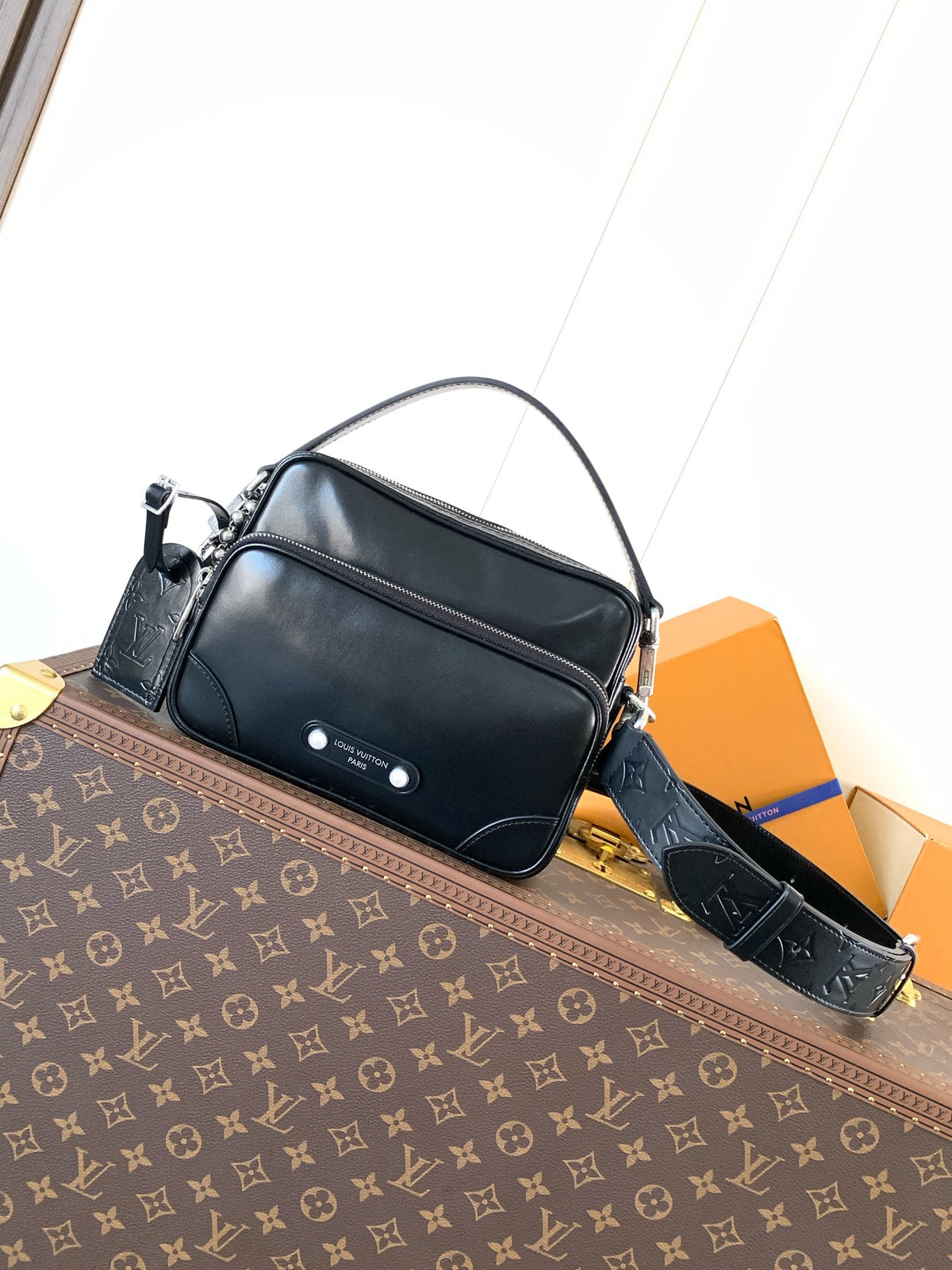 Top-tier Authentic-Grade Quality handbag Size: 25.0 x 17.5 x 11.0 cm