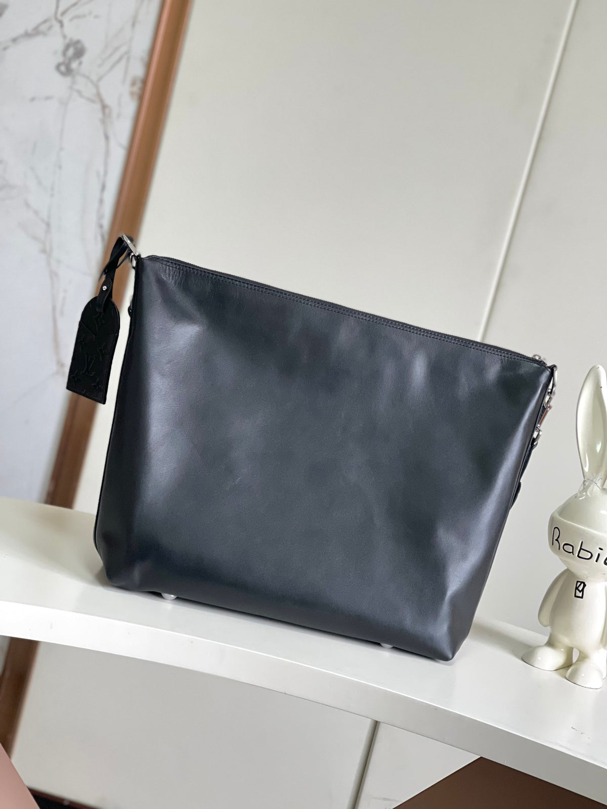 Top-tier Authentic-Grade Quality handbag Size: 48 x 36 x 12 cm
