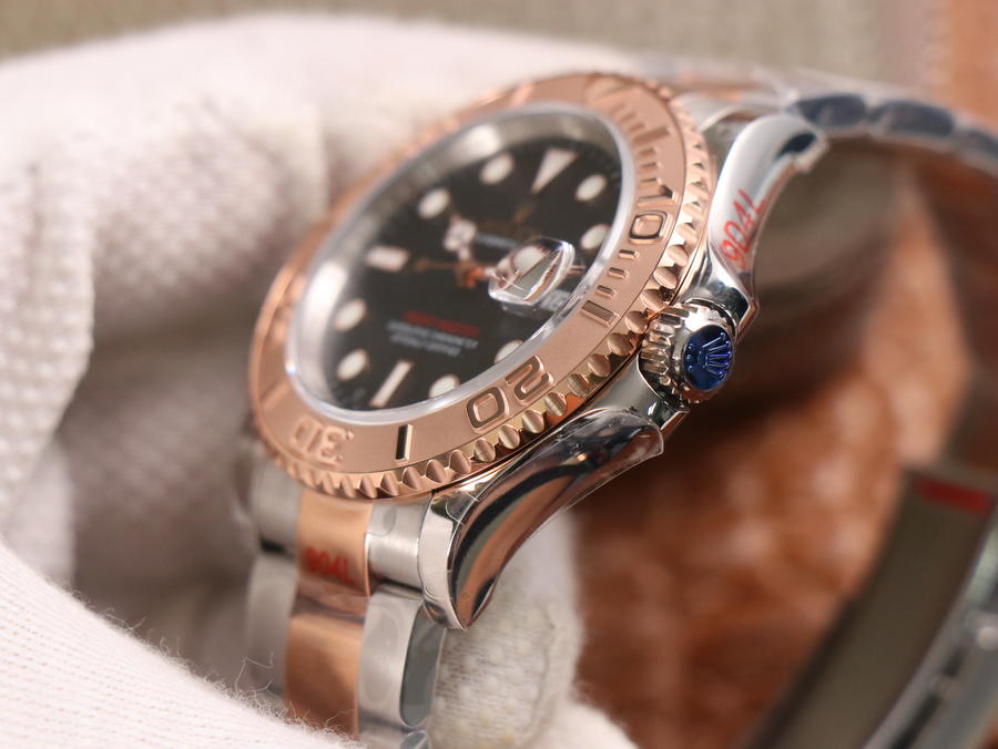 Replica Automatic Watch for Men Yacht Master m126621-0002 40MM Dial
