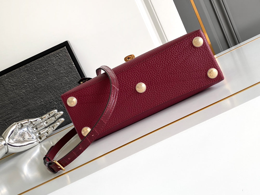 Top-tier Authentic-Grade Quality handbag Size:27×18×9cm