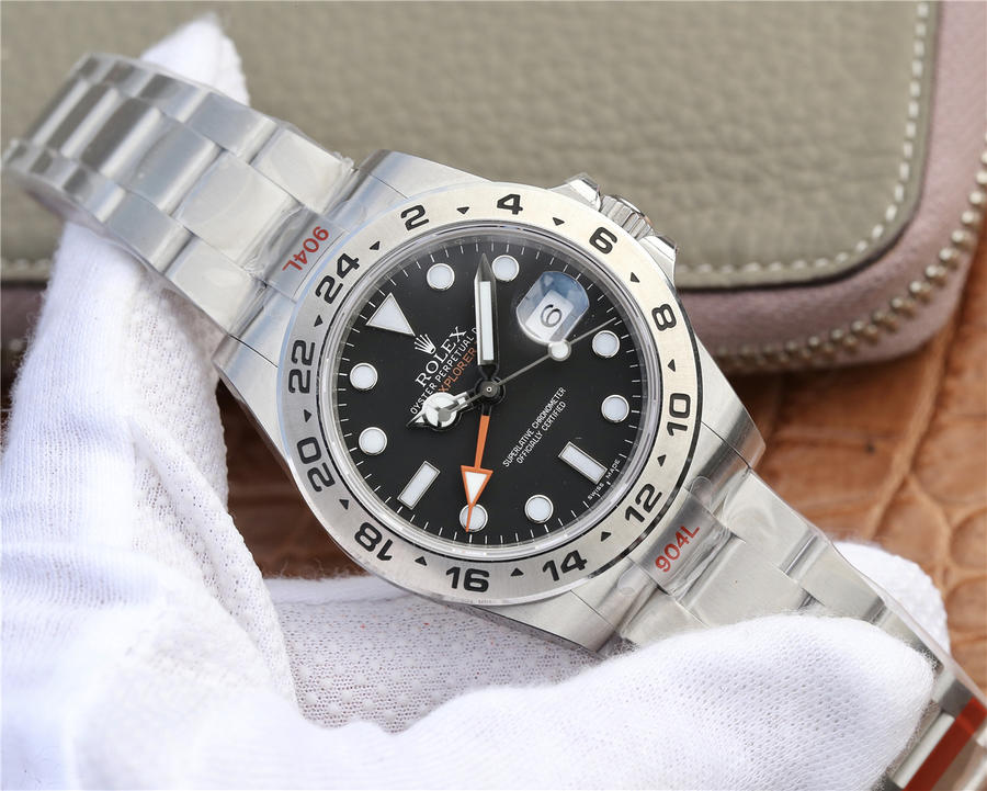 Replica Automatic Watch for Men Explorer M226570-0001 42mm Dial
