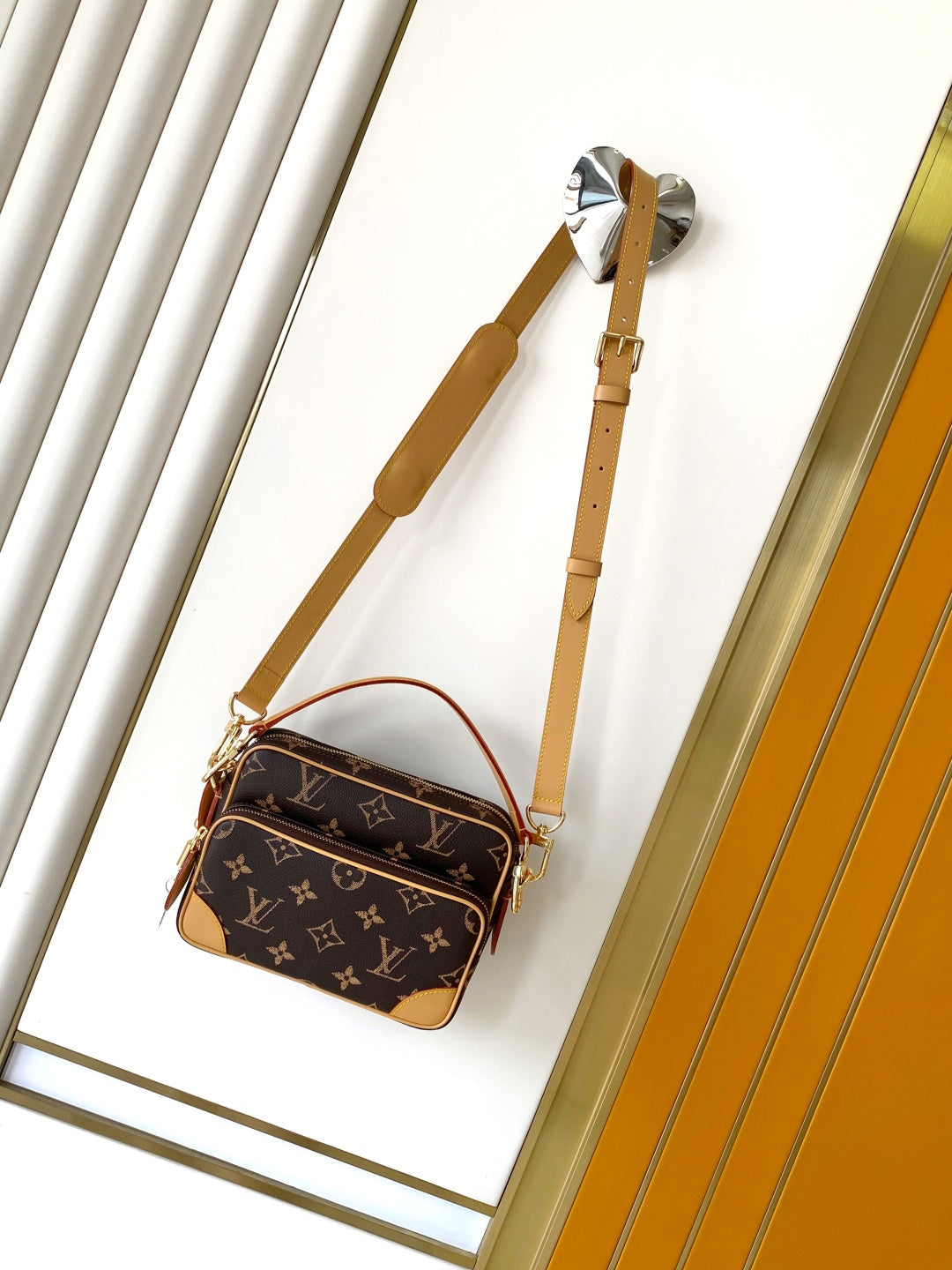 Top-tier Authentic-Grade Quality handbag Size: 25.0 x 17.5 x 11.0 cm