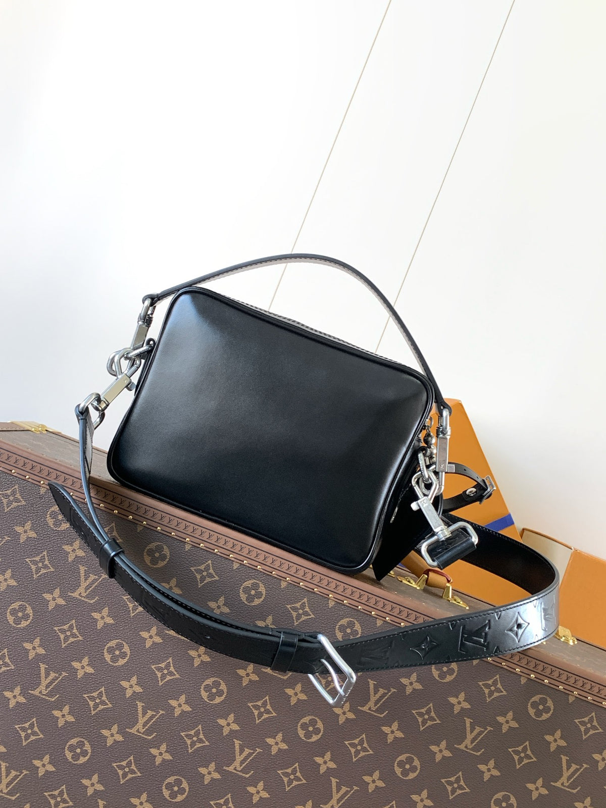 Top-tier Authentic-Grade Quality handbag Size: 25.0 x 17.5 x 11.0 cm