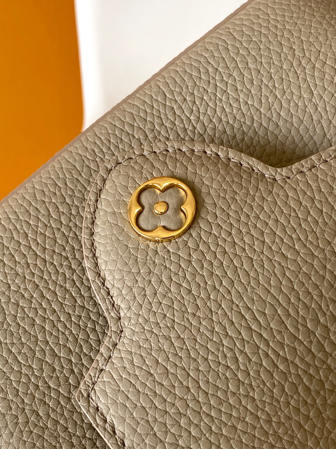 Top-tier Authentic-Grade Quality handbag Size:27.0 x 17.3 x 9.0 cm/21.0 x 13.6 x 8.0 cm