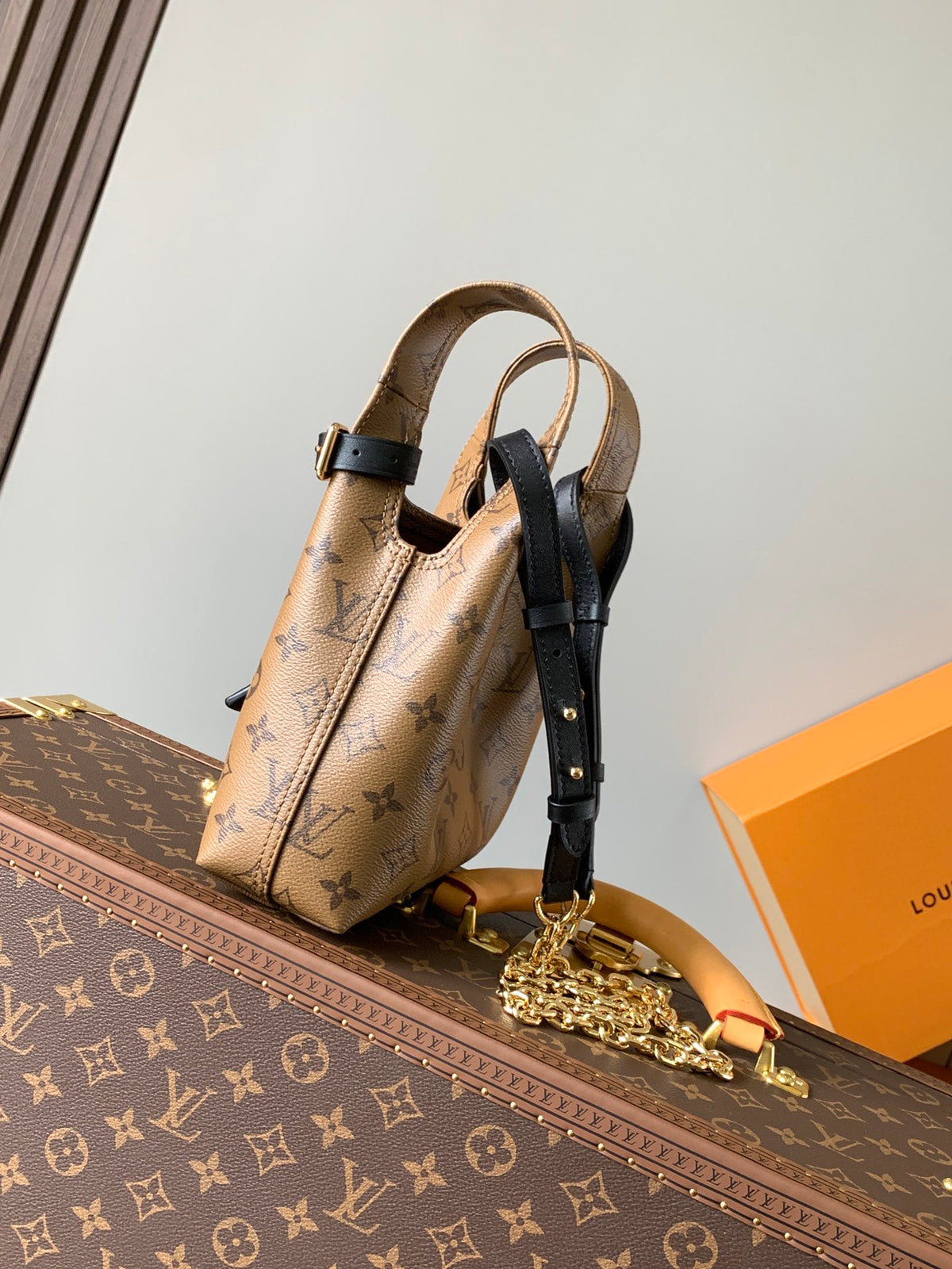 Top-tier Authentic-Grade Quality handbag Size: 17.0 x 17.0 x 7.0 CM