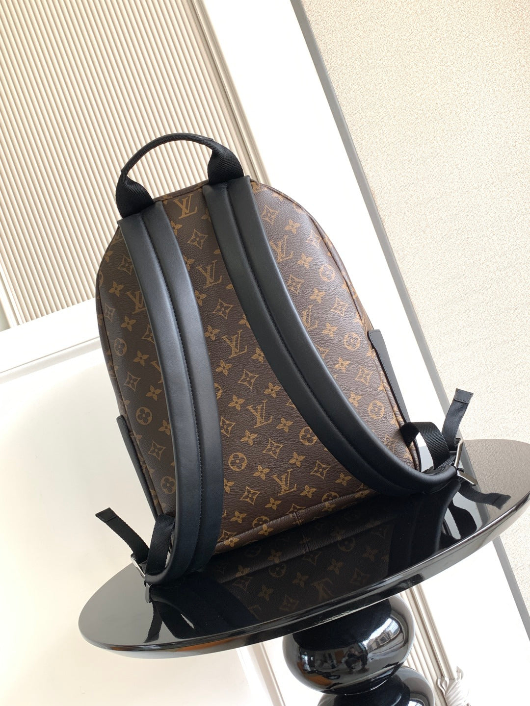 Top-tier Authentic-Grade Quality Brown handbag Size: 𝟐𝟗.𝟎 𝐱 𝟑𝟖.𝟎 𝐱 𝟐𝟎.𝟎 cm