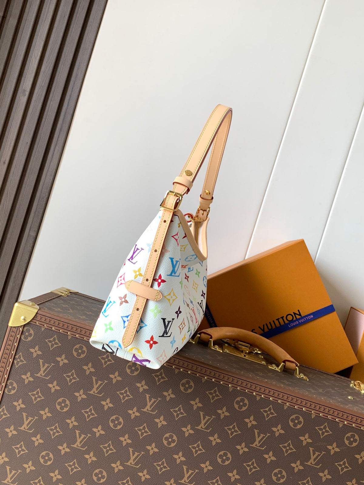 Top-tier Authentic-Grade Quality handbag Size: 36 x 19 x 0.5 cm