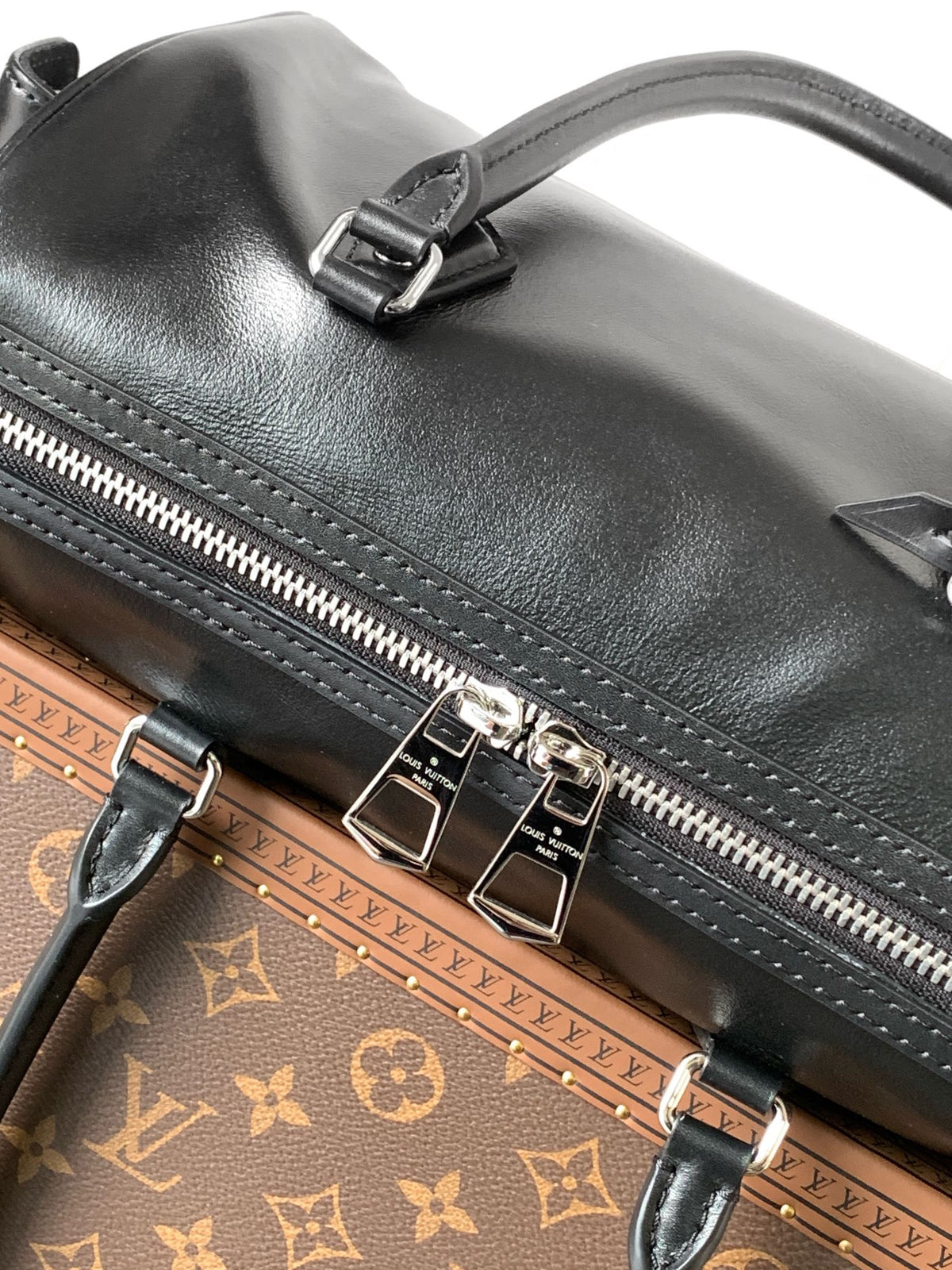 Top-tier Authentic-Grade Quality handbag Size: 17 x 12 x 28 cm