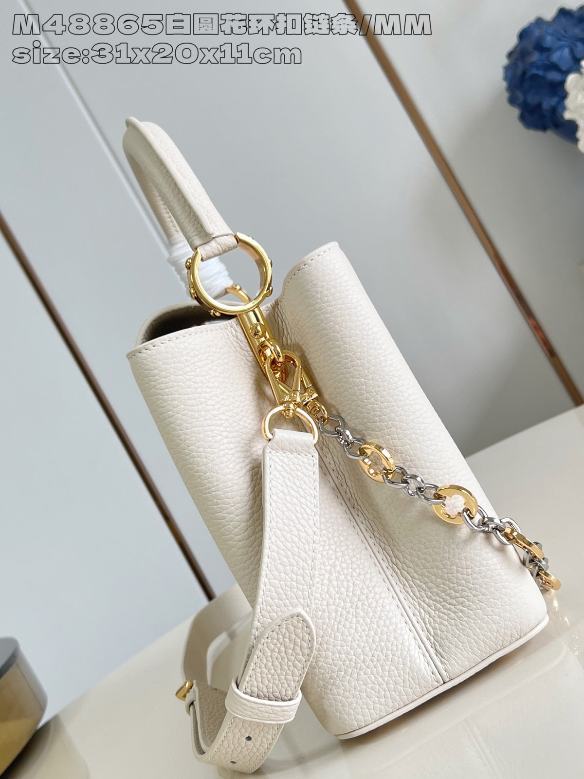 Top-tier Authentic-Grade Quality handbag Size: 20 x 11 x 31.5 cm