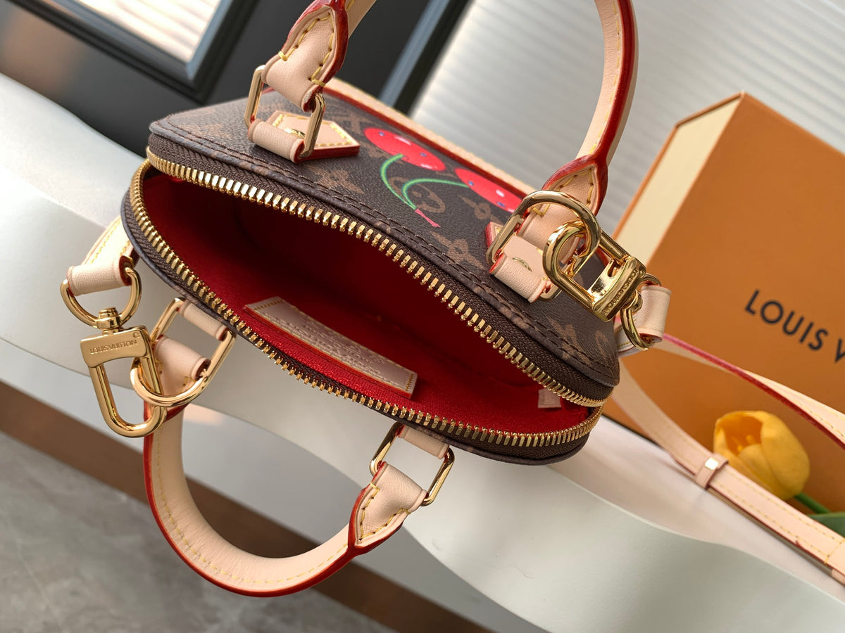Top-tier Authentic-Grade Quality handbag Size: 12 x 8 x 18 cm