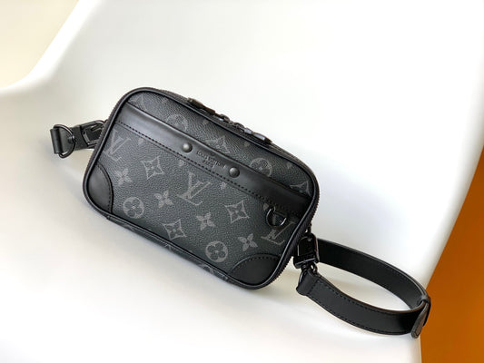 Top-tier Authentic-Grade Quality handbag Size: 11 x 18.5 x 6.5 cm
