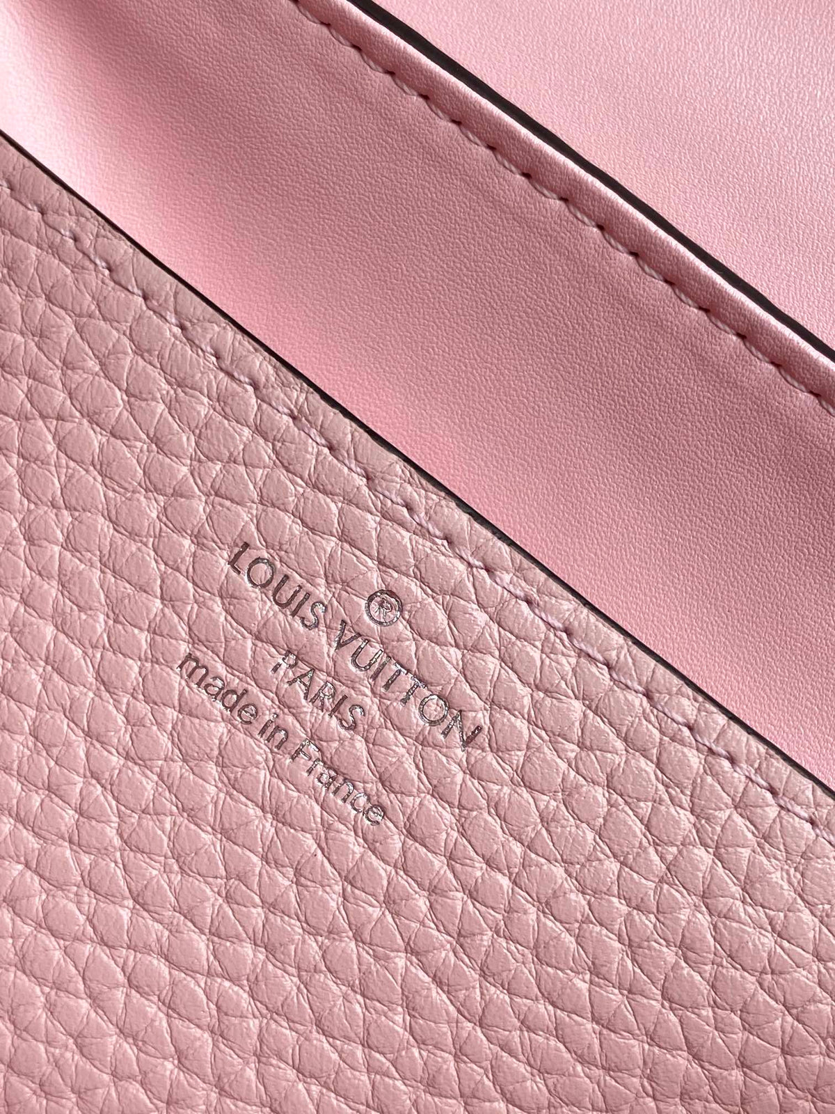 Top-tier Authentic-Grade Quality handbag Size:19×15×9cm