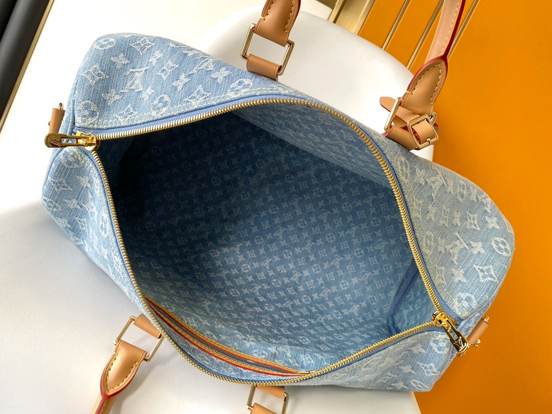 Top-tier Authentic-Grade Quality handbag Size: 45 × 27 × 20 cm