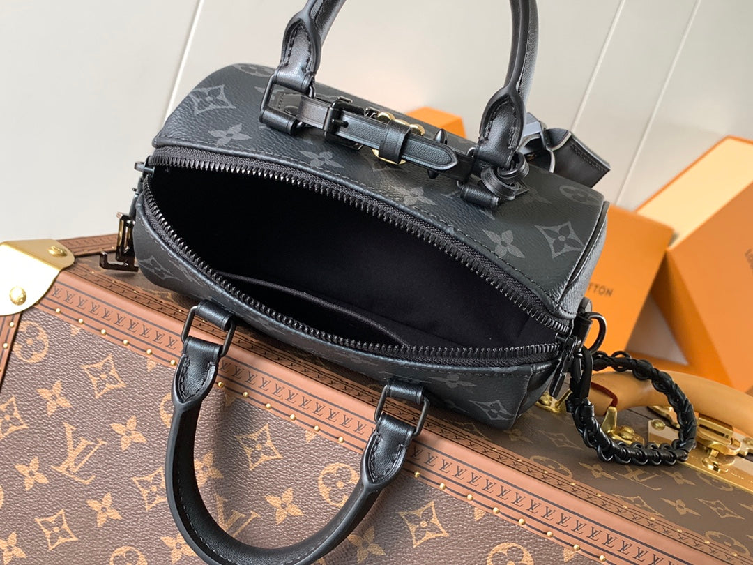 Top-tier Authentic-Grade Quality handbag  Size: 18.0 x 12.5 x 11.0 cm