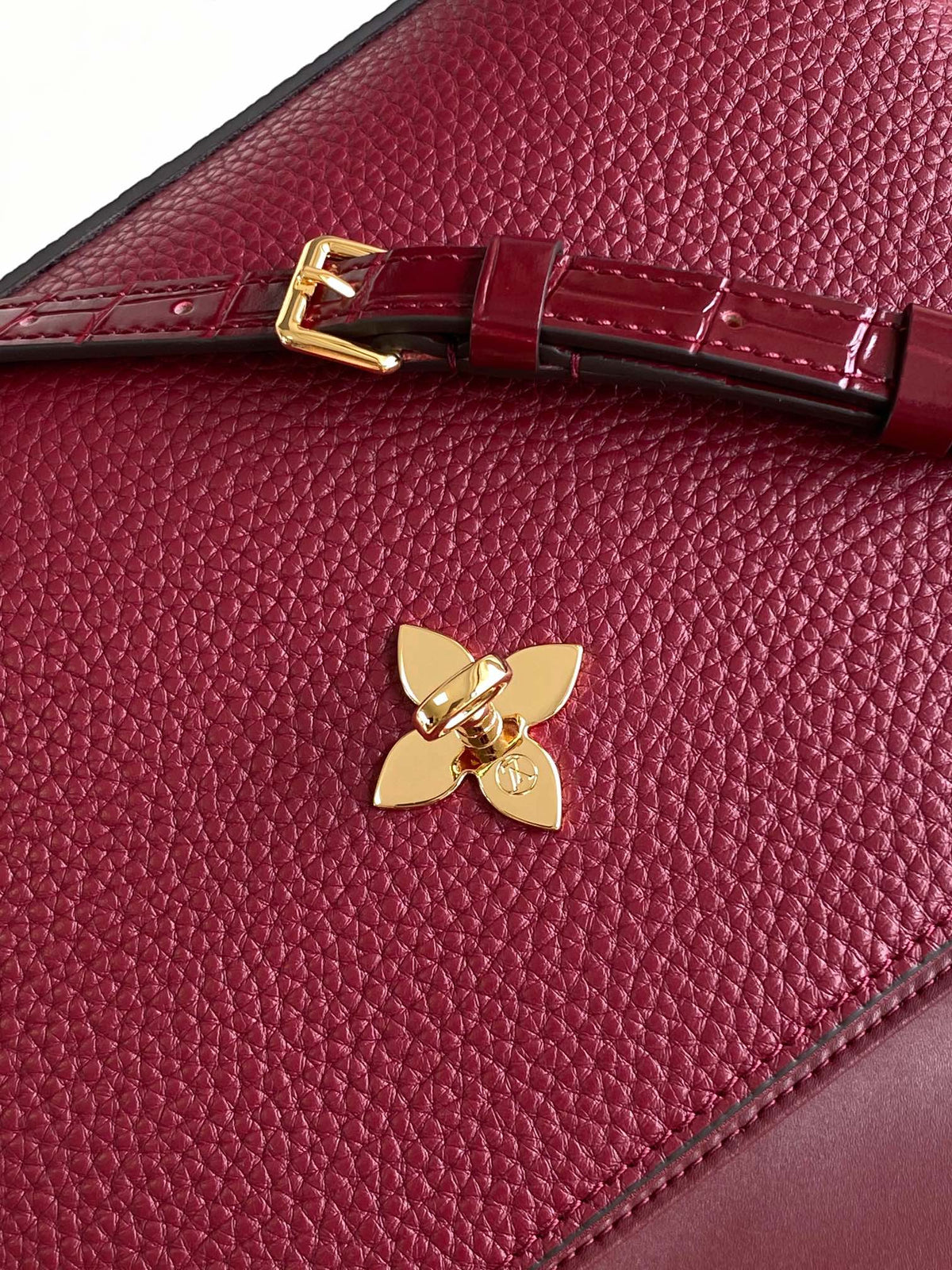 Top-tier Authentic-Grade Quality handbag Size:27×18×9cm