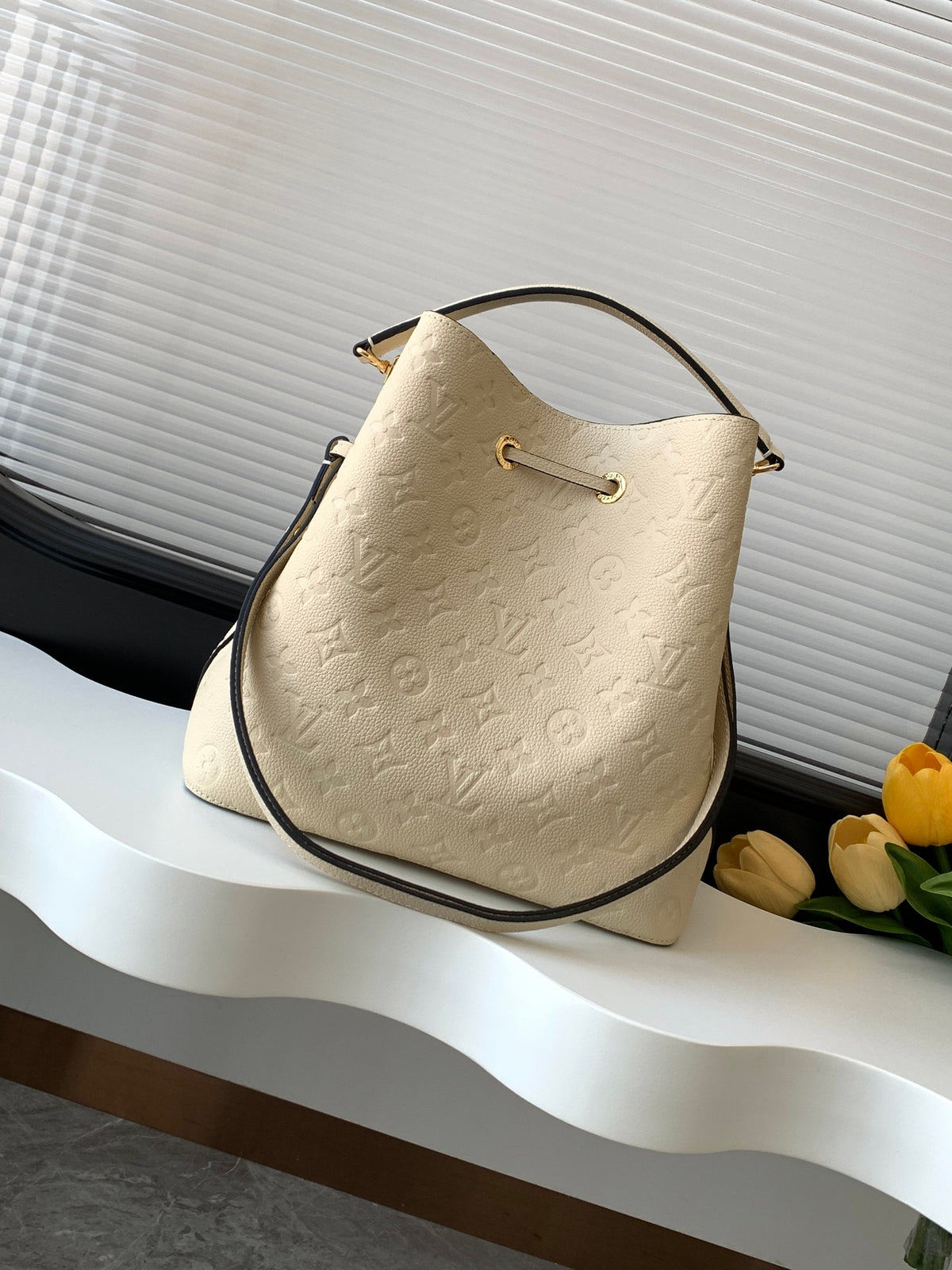 Top-tier Authentic-Grade Quality handbag Size: 26.0 x 26.0 x 17.5 cm