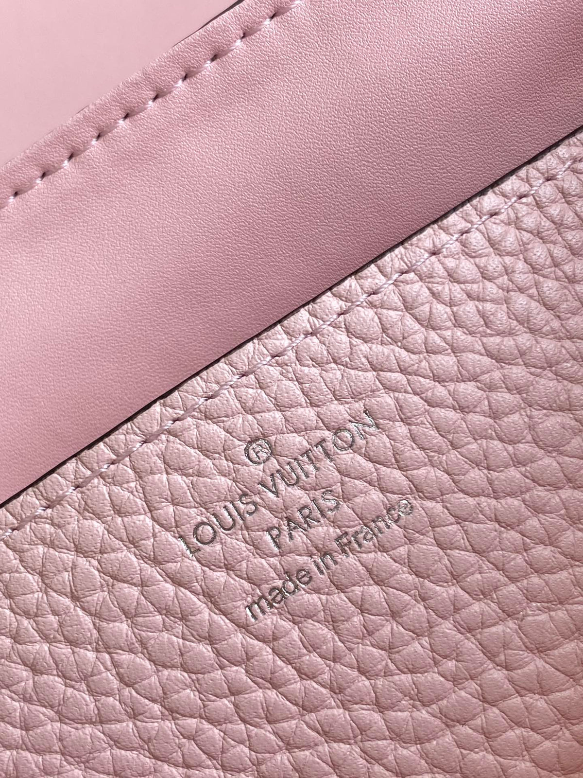 Top-tier Authentic-Grade Quality handbag Size:27×18×9cm