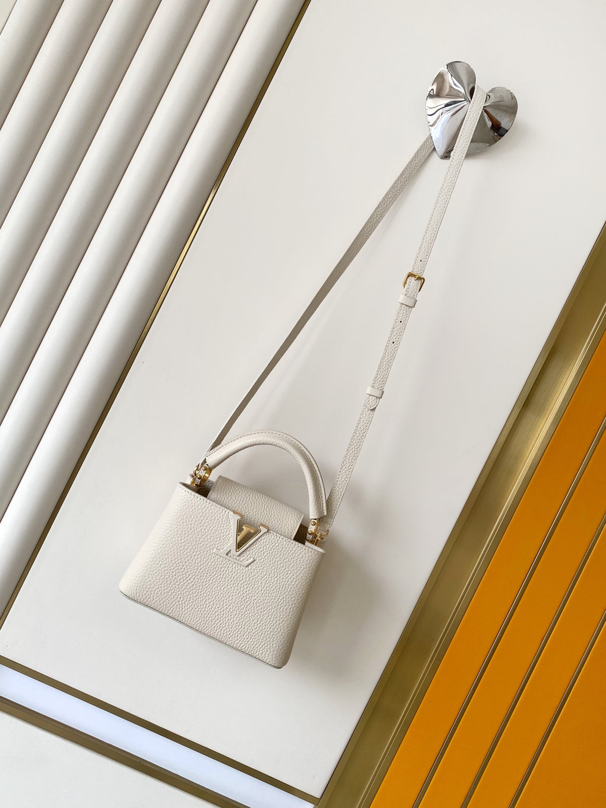 Top-tier Authentic-Grade Quality handbag Size:27.0 x 17.3 x 9.0 cm/21.0 x 13.6 x 8.0 cm