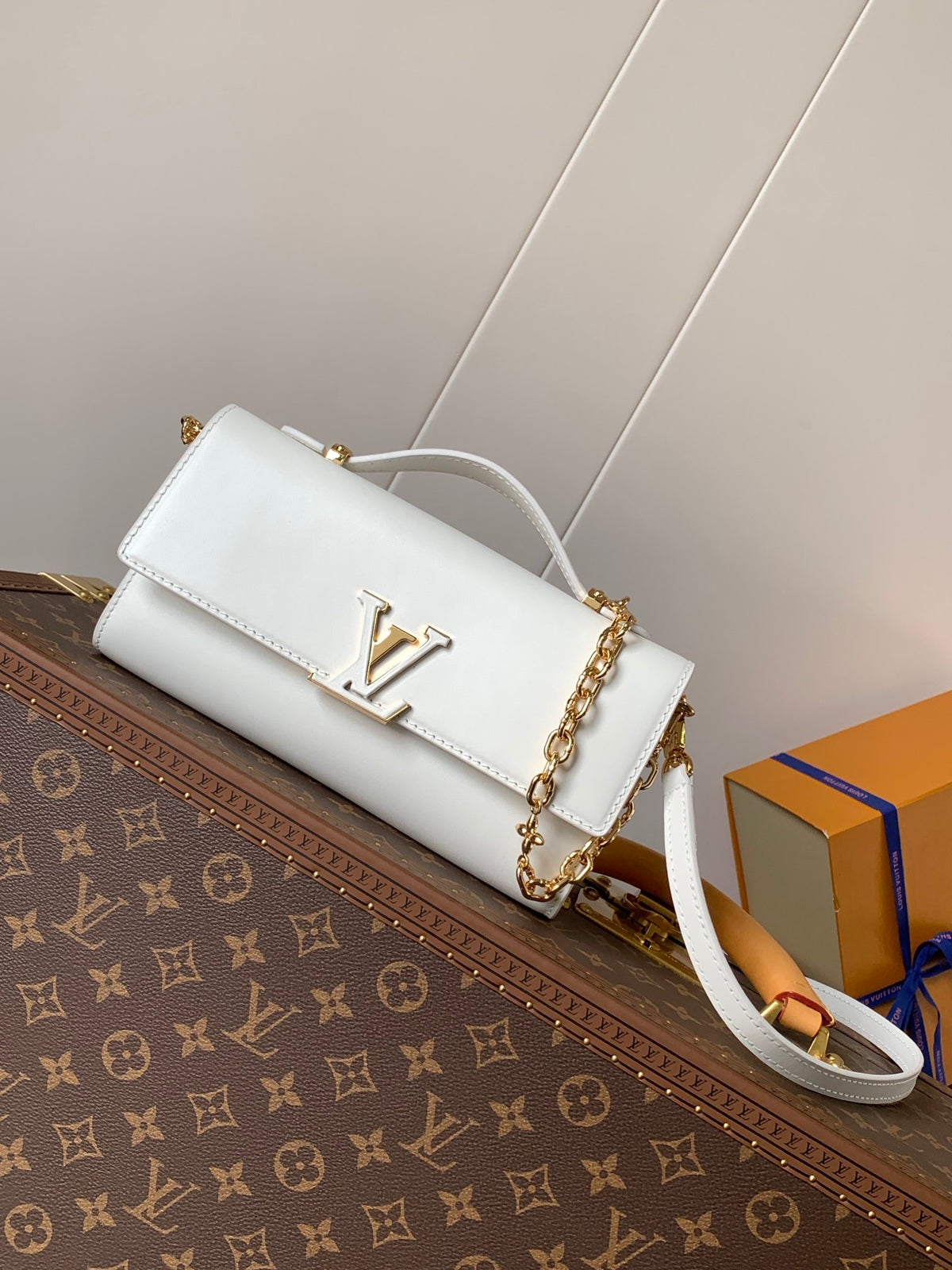 Top-tier Authentic-Grade Quality handbag Size: 12 x 4 x 23 cm