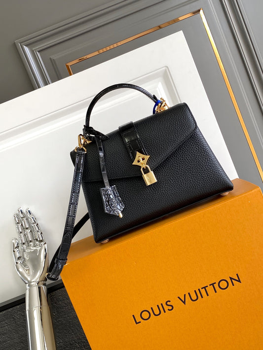 Top-tier Authentic-Grade Quality handbag Size:27×18×9cm