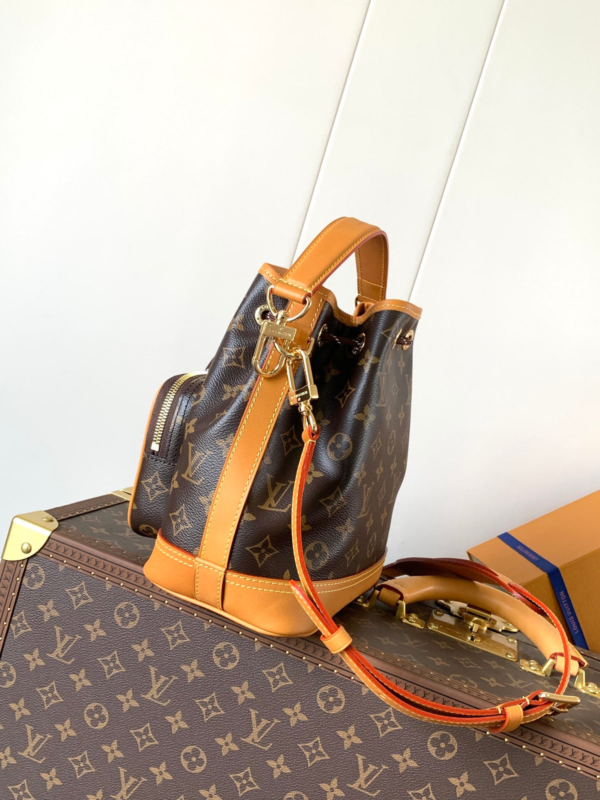 Top-tier Authentic-Grade Quality handbag Size: 24 x 16 x 22 cm