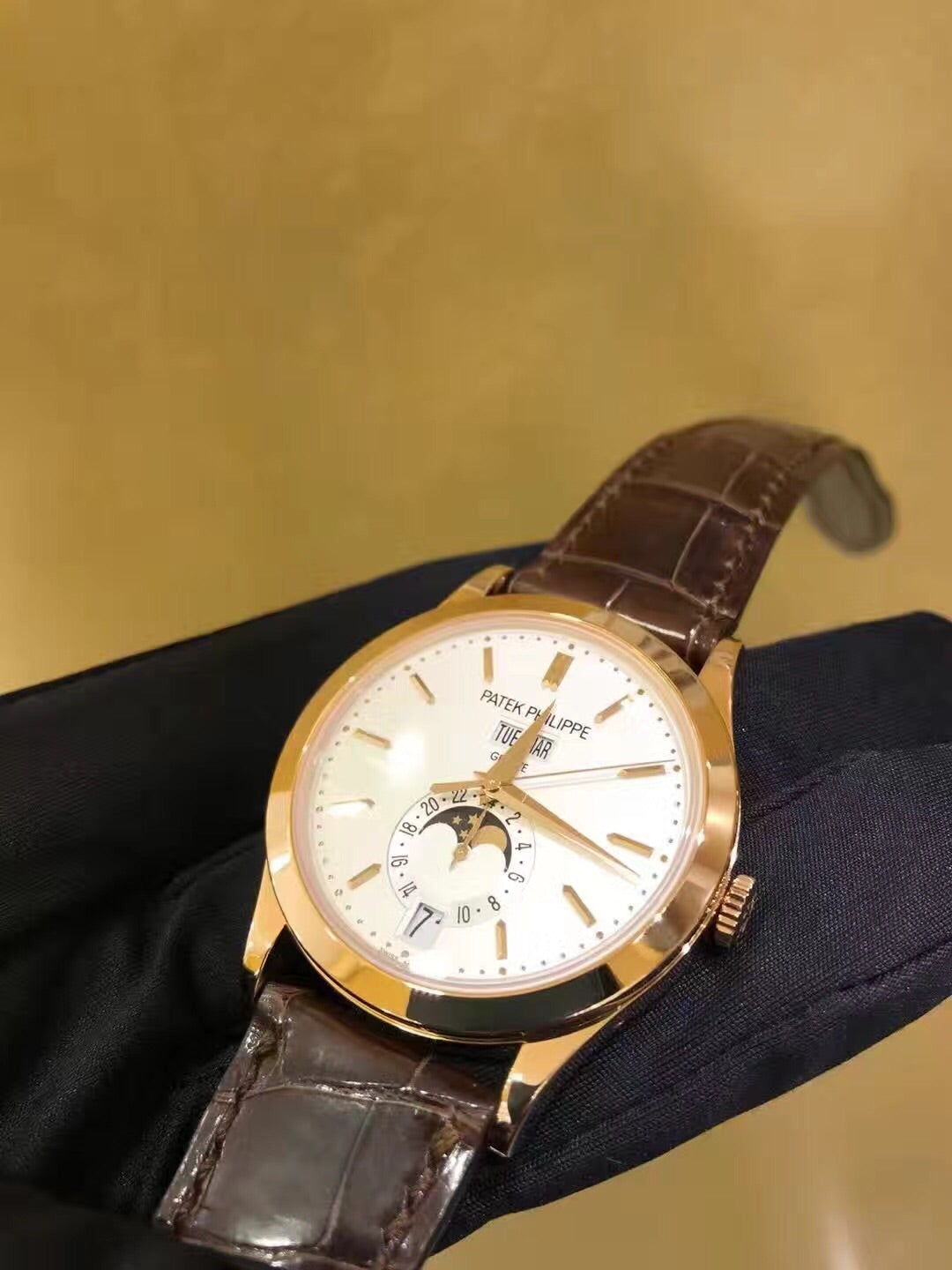 Luxury Automatic Watch for COMPLICATIONS 39mm White Dial