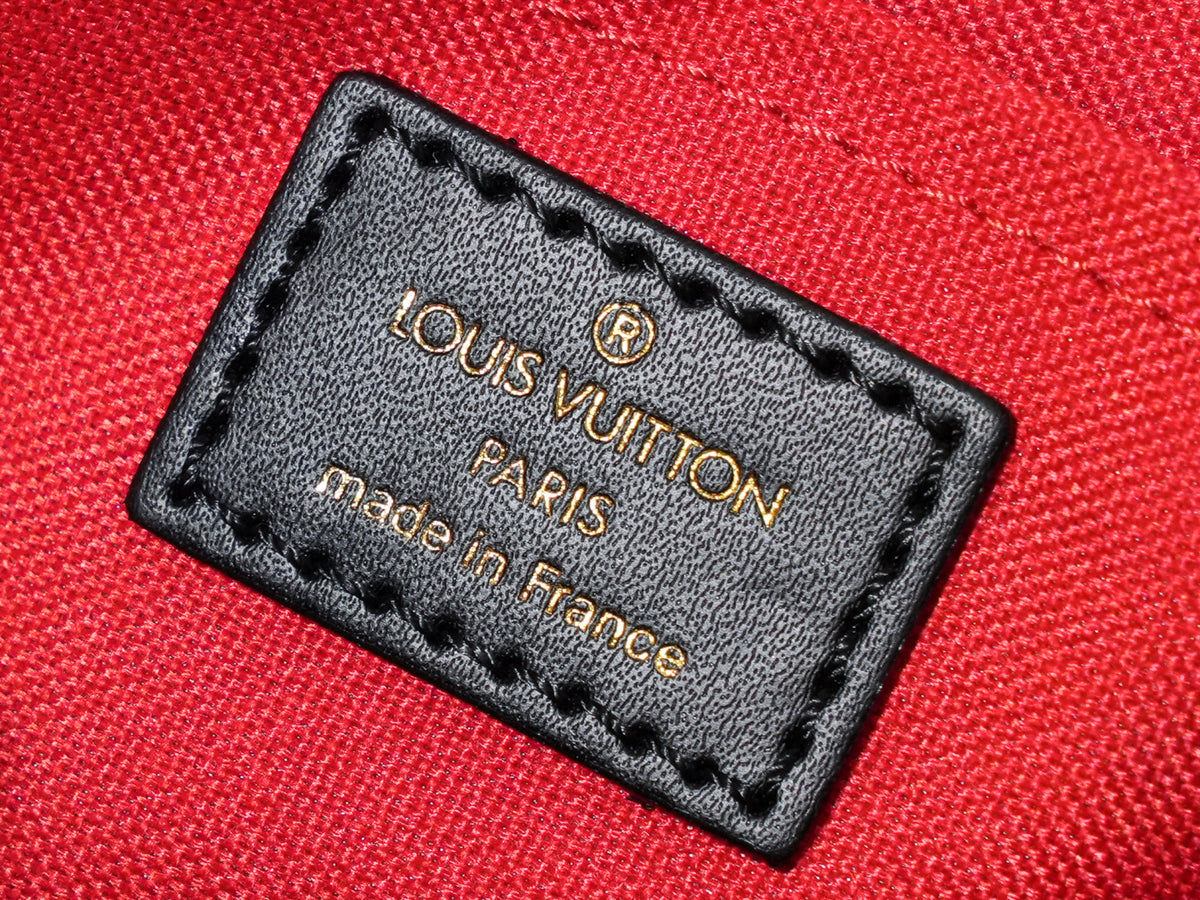 Top-tier Authentic-Grade Quality handbag  Size：25.0 x 13.0 x 10.0 cm