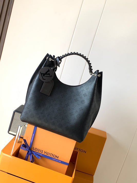 Top-tier Authentic-Grade Quality Sac Carmel Bag  M52950 Black Size：40 x 17 x 35 cm