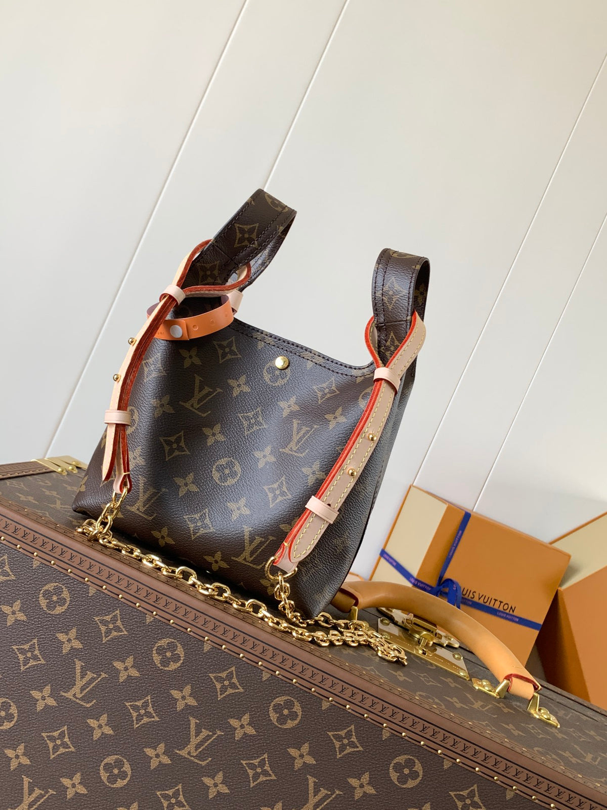 Top-tier Authentic-Grade Quality handbag Size: 17.0 x 17.0 x 7.0 CM