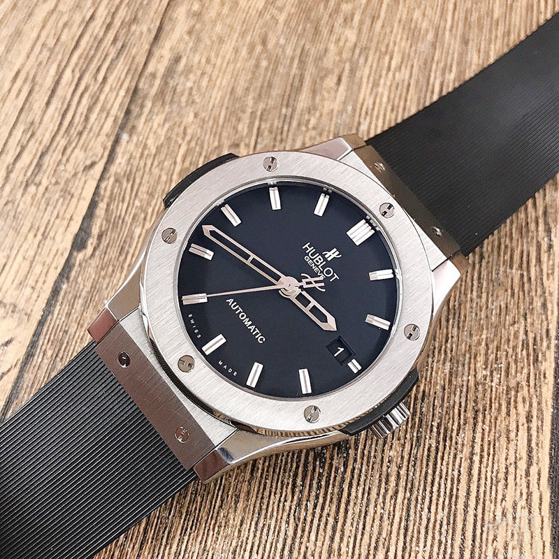 Replica Automatic Watch for Classic Fusion Rubber Strap 42MM Silver Black Dial