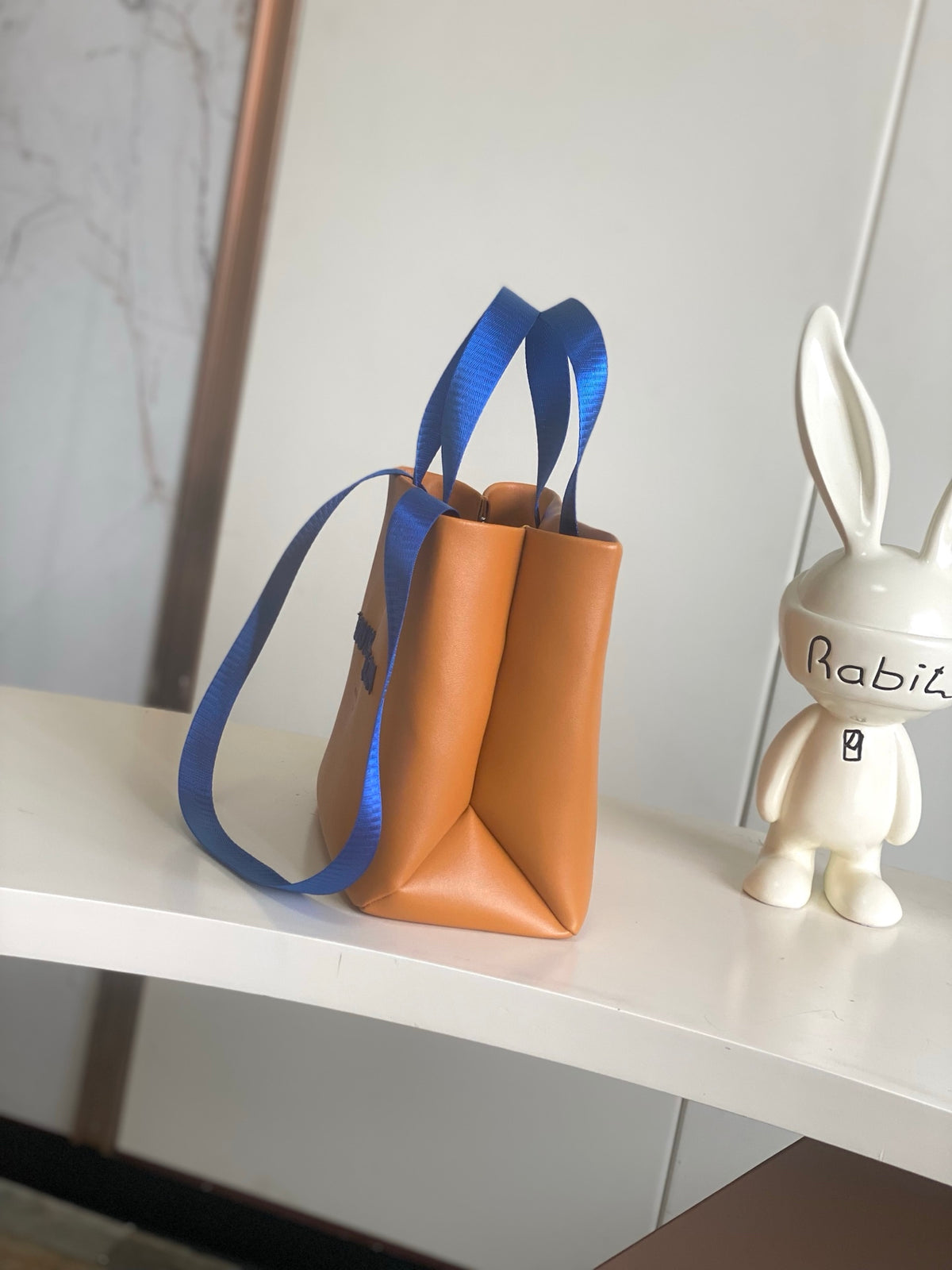 Top-tier Authentic-Grade Quality handbag Size: 25 x 19 x 11 cm