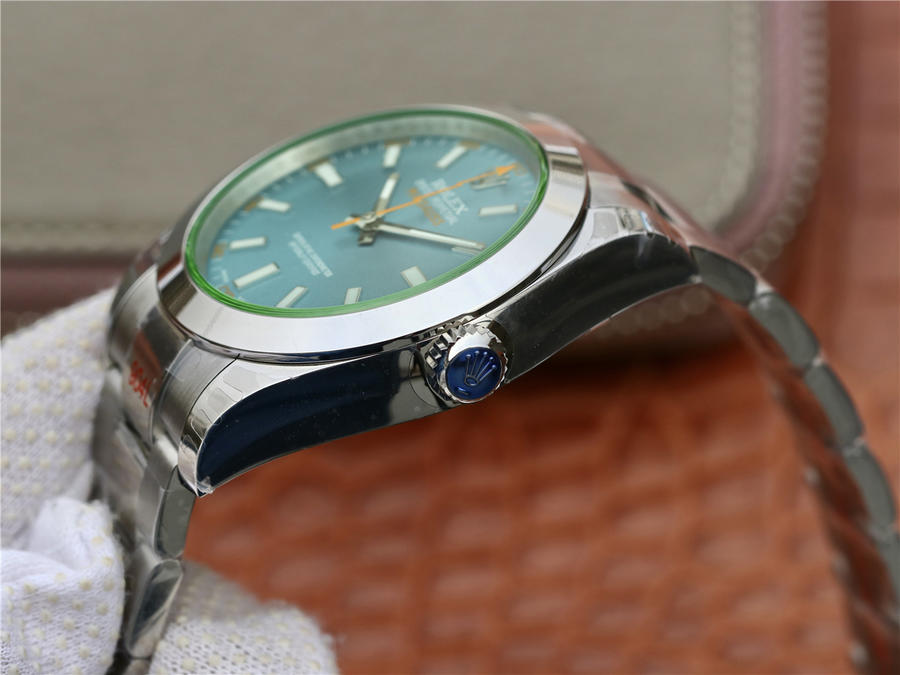 Replica Automatic Watch for Men MILGAUSS 40mm Blue Dial