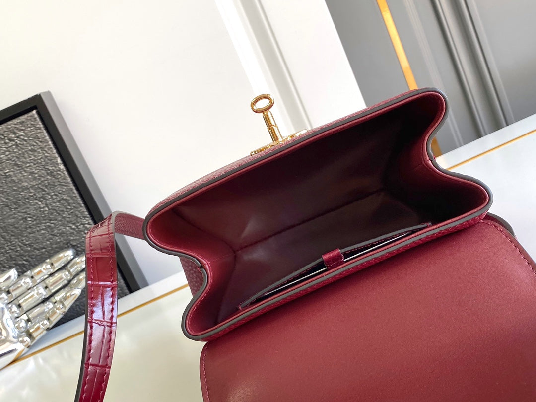 Top-tier Authentic-Grade Quality handbag Size: 19×15×9cm
