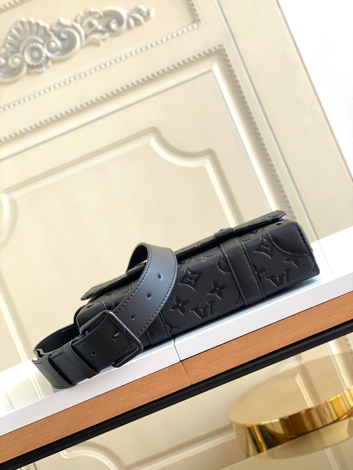 Top-tier Authentic-Grade Quality handbag Size: 24 x 18 x 5.5 cm