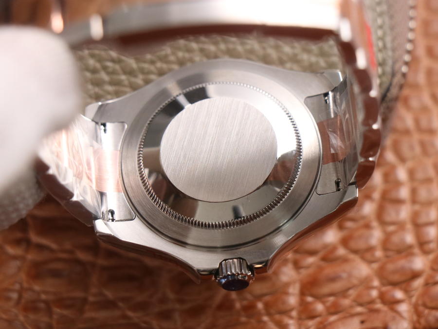 Replica Automatic Watch for Men Yacht Master m126621-0002 40MM Dial