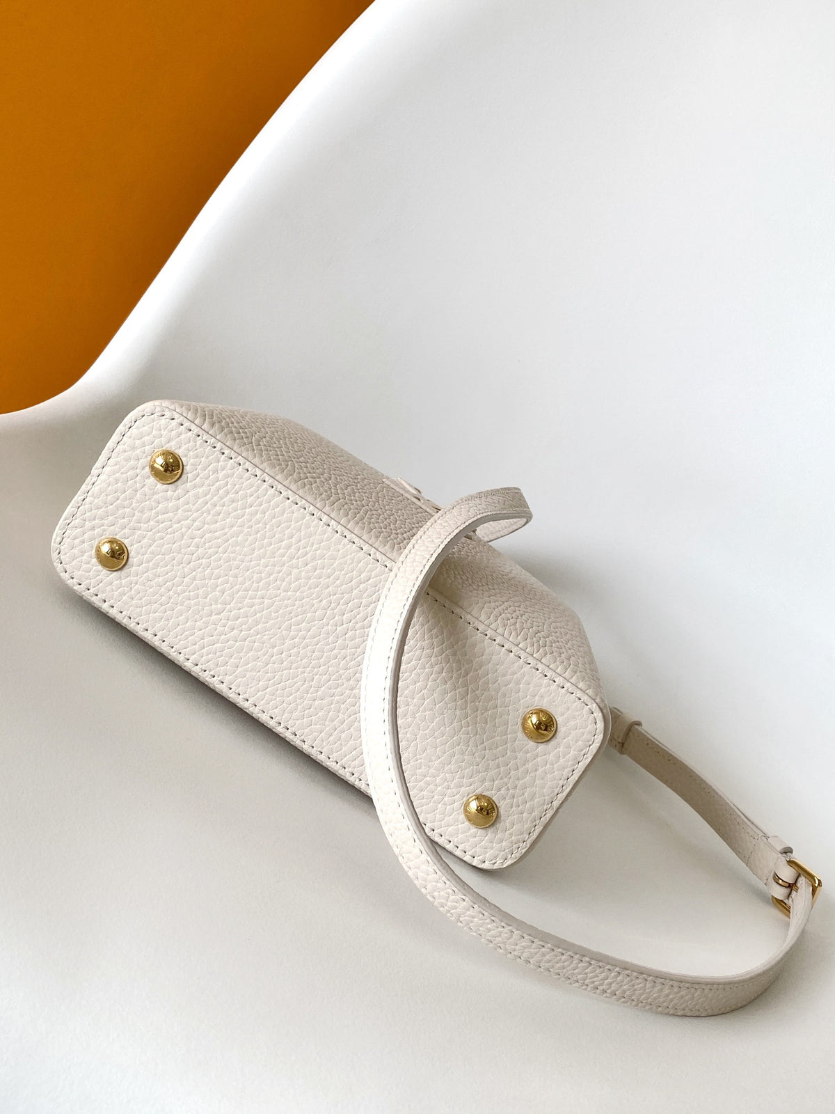 Top-tier Authentic-Grade Quality handbag Size:27.0 x 17.3 x 9.0 cm/21.0 x 13.6 x 8.0 cm